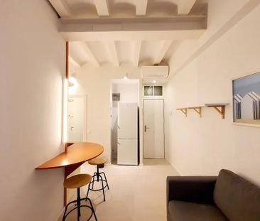 Carrer de Ferlandina, Barcelona, Catalonia 08001 - Photo 4