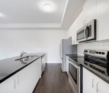 For Lease - 1401 Clarriage Court, Milton, Ontario - Photo 2