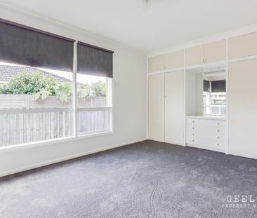 Belmont Family Home (Check Out My 3D Tour) - Photo 3