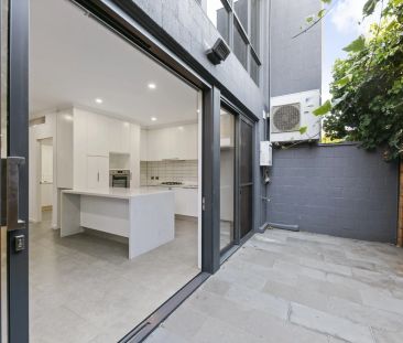 7a Russell Street, Prahran. - Photo 4