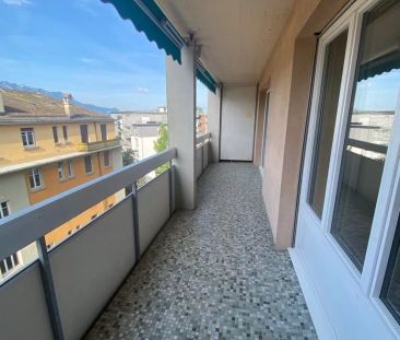 Appartement spacieux de 2.5 pièces à louer à Clarens - Photo 6
