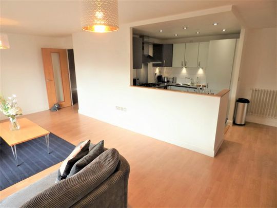 2 bedroom apartment to rent - Photo 1