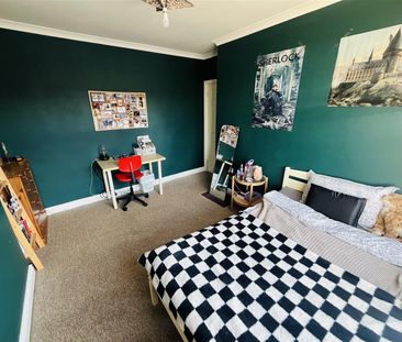 Cropthorne Road, Bristol - Photo 4