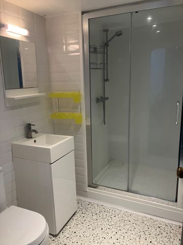 Room in a Shared House, Cheltenham Place, BN1 - Photo 2