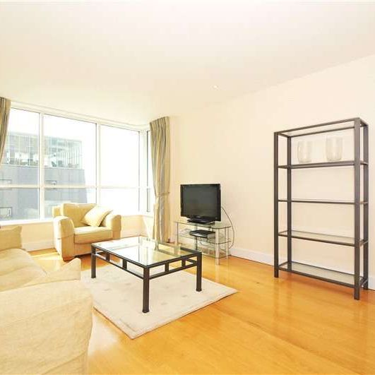 A luxury 2 double bedroom apartment situated in a modern prestigious development. The property is located within a private gated estate. - Photo 1