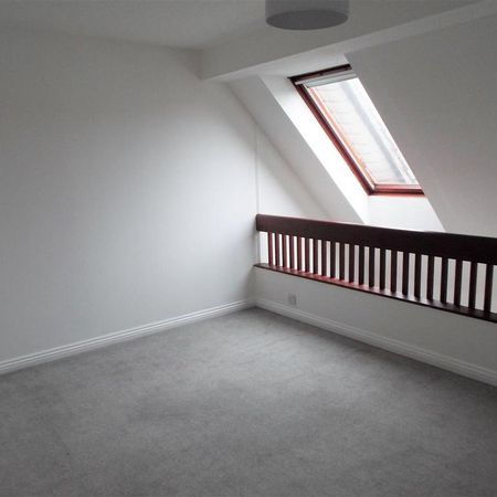 2 bedroom maisonette to rent - Photo 4