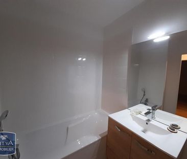 Location Appartement 2 pièces 42m² RONCQ 59223 - Photo 4