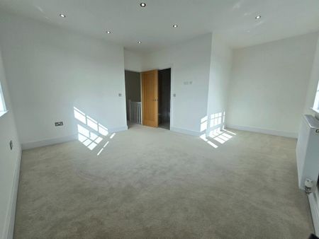 4 bedroom townhouse to rent - Photo 5