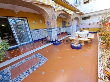 Alquiler de piso en Calle Madame Bovary, 4 - Photo 4