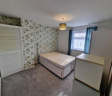 3 bedroom property to rent - Photo 5