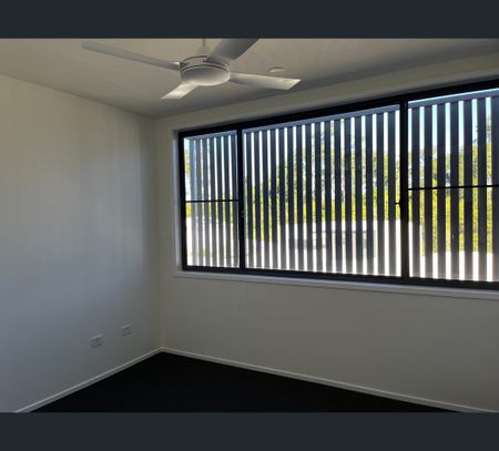 4/9 Palm Forest Circuit, Forest Glen, Qld 4556 - Photo 2