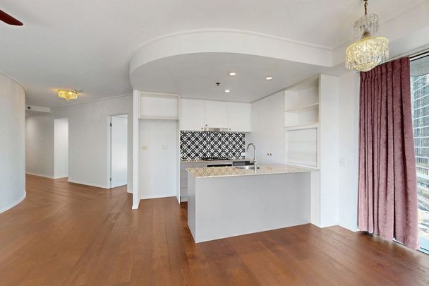 Executive Sky-High Living with Iconic River & Story Bridge Views - Photo 1