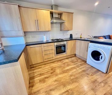 2 bedroom apartment to rent - Photo 4