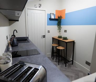 Studio to rent - Photo 5