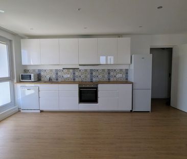 Location Appartement 2 pièces 52m² - Photo 2