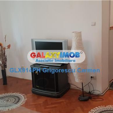 Oferta inchiriere apartament 3 camere Ploiesti, zona Ultracentrala. - Fotografie 1