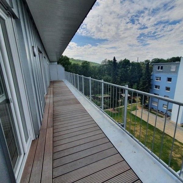 Moderne 4-Zi.-Whg mit großzügigem Balkon und Tageslichtbad - Foto 1