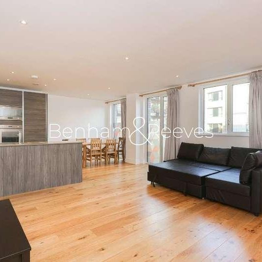 Aurora Point, Winchester Square, London, SE8 - Photo 1