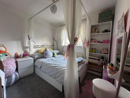 3 bedroom house to rent - Photo 2