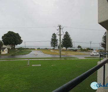 3X1 UNIT OPPOSITE WARNBRO BEACH!!! - Photo 3