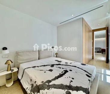 Piso en alquiler en Carrer dels Oms - Photo 6