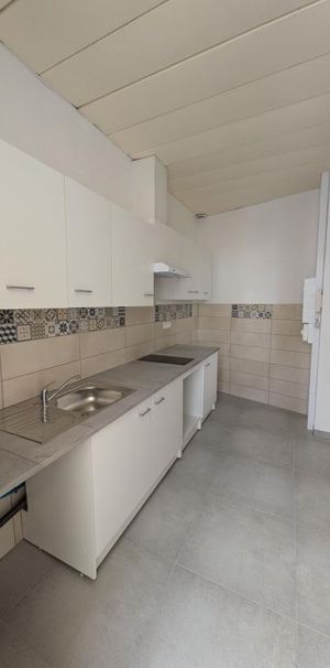 Location Appartement 2 pièces 50m² AIRE SUR L ADOUR 40800 - Photo 1