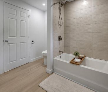 🐶 **CHIENS ACCEPTÉS | 4½ moderne à McMasterville | 1 595 $** - Photo 4