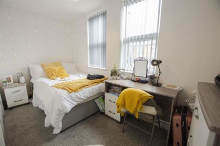 7 bedroom house to rent - Photo 3