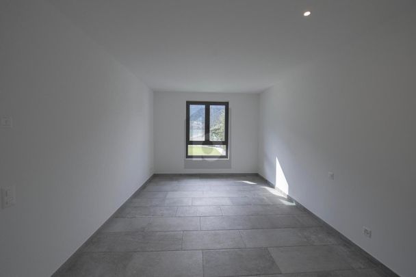 MODERNO CON VISTA LAGO - Photo 1