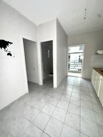Studio/Γκαρσονιέρα για ενοικίαση Αγυιά (Πάτρα) - Photo 4
