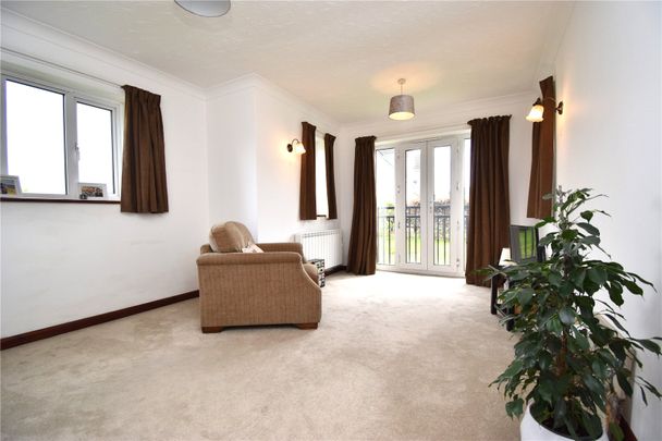 Bugsby Way, Kesgrave, Ipswich, Suffolk, IP5 2BB - Photo 1