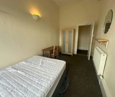 Lauriston Place (ROOM ONLY), Flat 3F1, Tollcross, EH3, Edinburgh - Photo 5