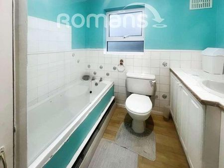 Cumberland Avenue, Basingstoke, RG22 - Photo 5