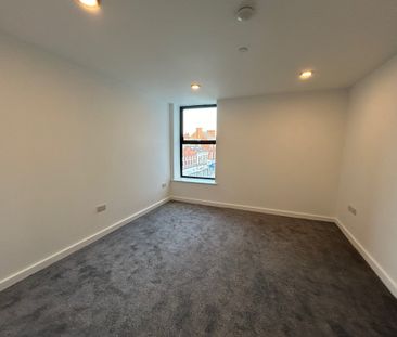 Burlington Square, Chesterfield - Photo 3