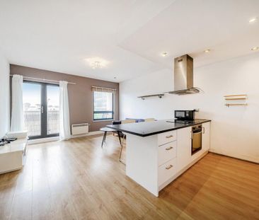 2 bedroom flat to rent - Photo 6