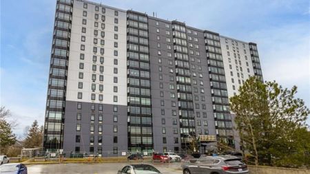 For Lease - 45 Pond Mills Road, London South, Ontario - Photo 3