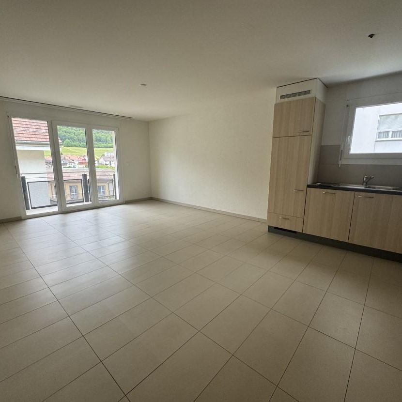 Un mois de loyer net offert et une participation forfaitaire aux frais de déménagement Appartement de 3.5 pièces au 1er étage - Foto 1