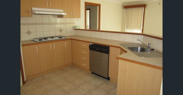 DELIGHTFUL FAMILY HOME - Photo 1