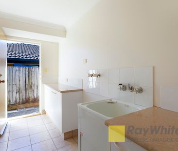 5/13 Schneider Ave, Labrador QLD 4215 - Townhouse For Rent | Domain - Photo 5