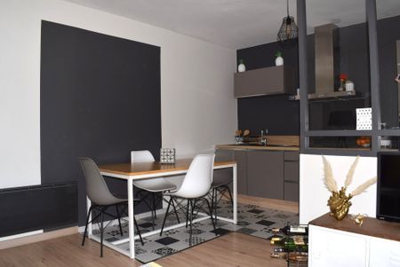 Location Appartement 3 pièces 51m² NARBONNE 11100 - Photo 3