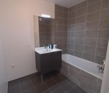 location Appartement T2 DE 54.25m² À CESSON - Photo 6