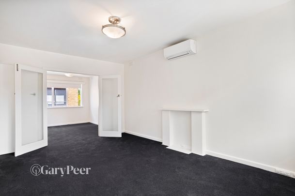 4 / 5 Ravens Grove, ST KILDA EAST - Photo 1
