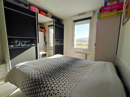 Location appartement 3 pièces 59.07 m² à Viry (74580) - Photo 2