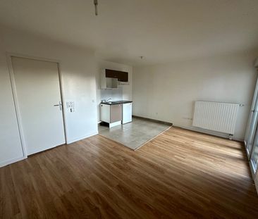 Location Appartement 1 pièce 29m² LA ROCHETTE 77000 - Photo 1