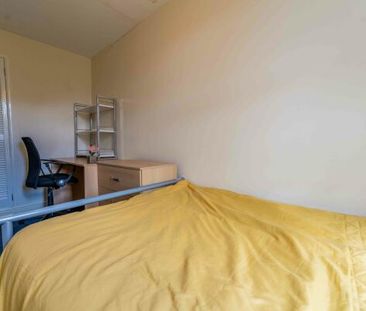 61 Frances Street - Photo 6