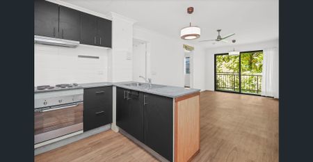 Stylish 2-Bedroom Unit in the Heart of West End - Photo 4