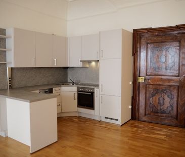 Elegante Loft-Wohnung mit Stuckdecken & Intarsientüren - Photo 3