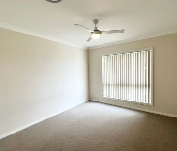 Modern and Spacious Family Home - Photo 4