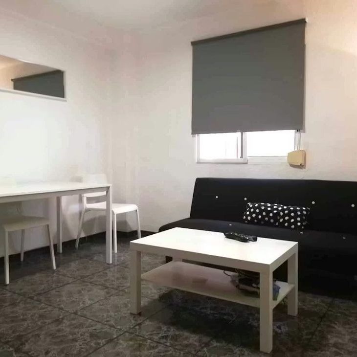 Calle Arquitecto Gasco, Valencia, Valencian Community 46022 - Photo 1