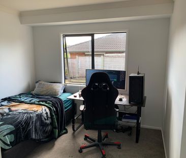Spacious family home - Photo 6